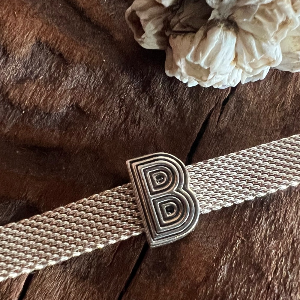 Authentic Pandora Reflexions Charm Clip Letter B
Silver Letters Alphabet B